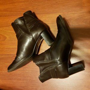 DOCKERS Brown Harness Biker Ankle Boots Womens 7.5